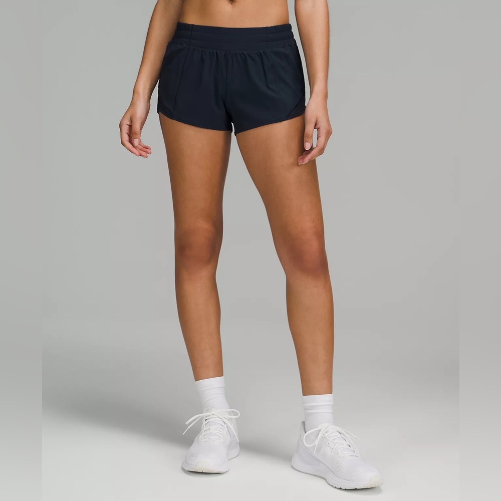 Navy Hotty Hot Short 2.5”